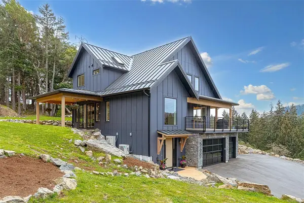 668 Southwood Dr, Highlands BC V9B 6R9