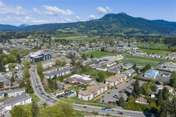 3215 Cowichan Lake Rd # 307, Duncan BC V9L 5G5 - 2 bed, 2 bath in Duncan