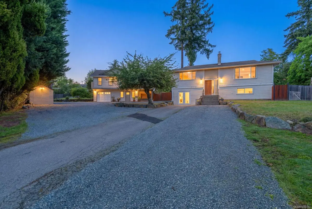 2106 Robbie Pl, Nanaimo BC V9S 2V4