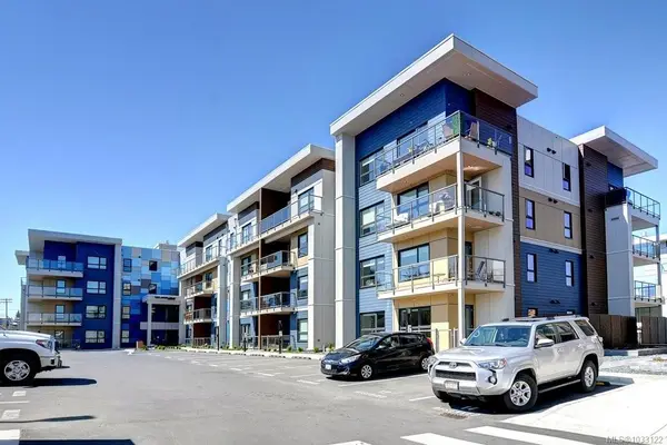 140 Jensen Ave # 313, Parksville BC V9P 0H7