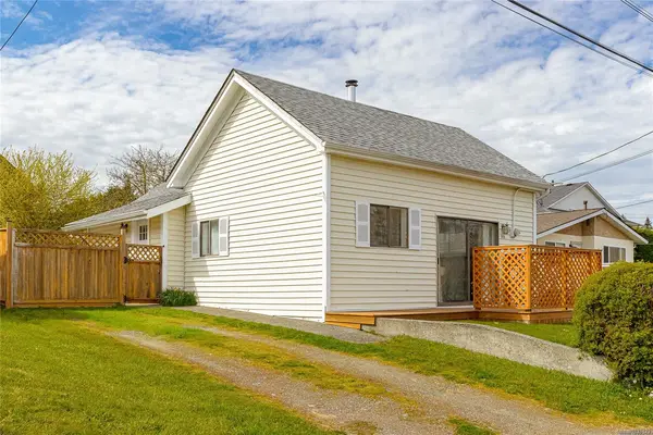 8138 Edmund St, Crofton BC V0R 1R0