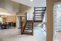 View 10