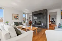 View 16