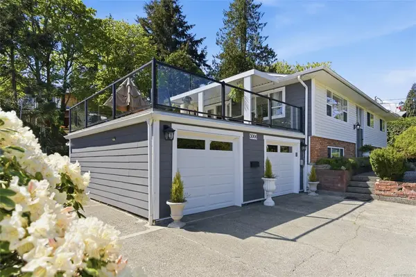 3006 King Richard Dr, Nanaimo BC V9T 1J6