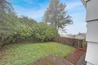 View 32
