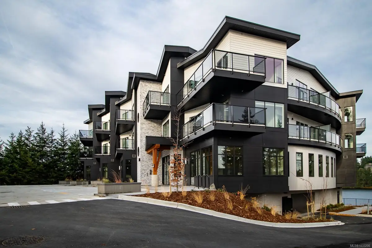 4474 Wellington Rd # 301, Nanaimo BC V9T 2H3
