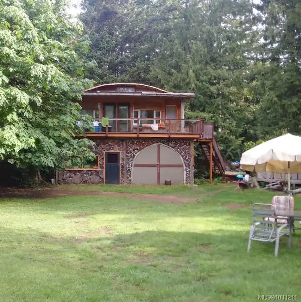 3380 Gunpowder Trail, Hornby Island BC V0R 1Z0