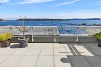 View 32