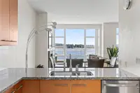 View 25