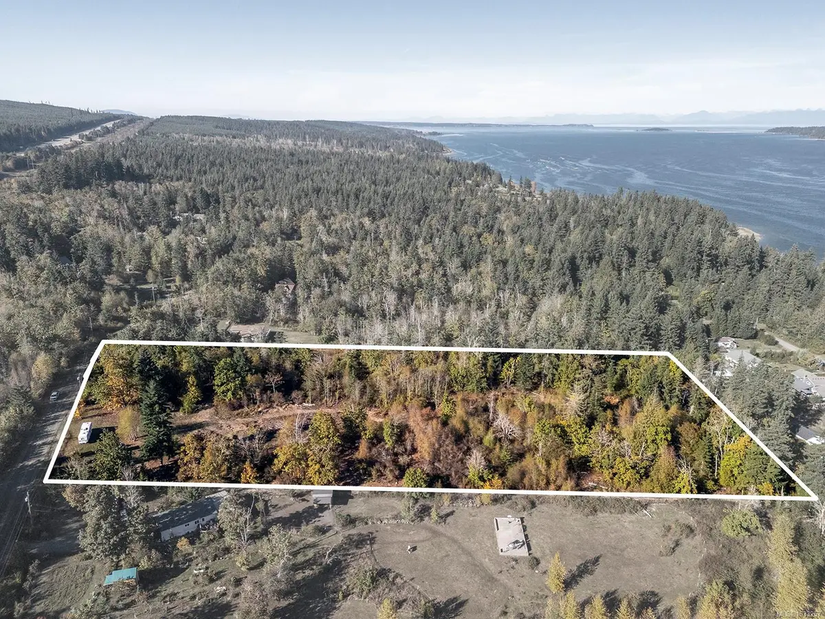 LOT 5 Country Rd, Fanny Bay BC V0R 1W0