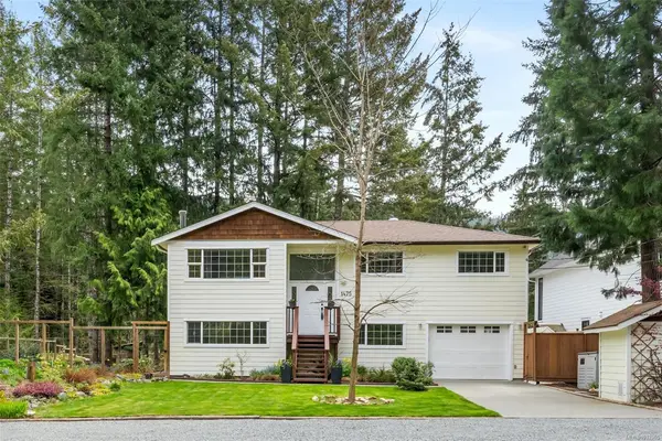 1475 Tharratt Rd, Shawnigan Lake BC V8H 2C3