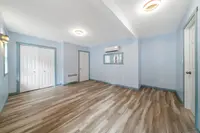 View 10