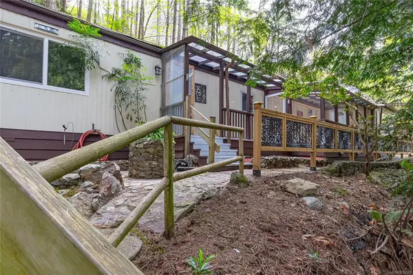 2500 Florence Lake Rd # 130, Langford BC V9B 4H2