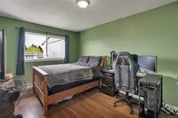 View 16