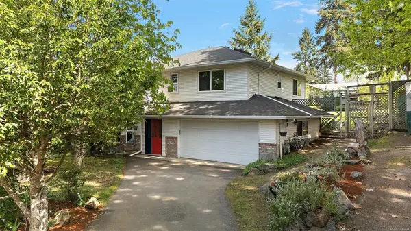 6419 Wicks Rd, Duncan BC V9L 5V3 - 3 bed, 3 bath property for sale in Duncan