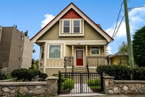 1376 Pandora Ave # 3, Victoria BC V8R 1A3