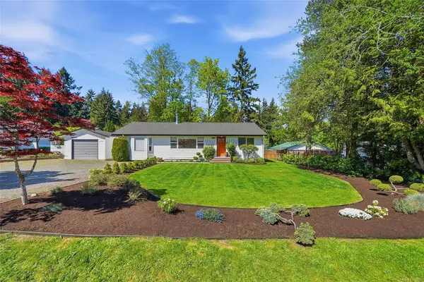 2395 Collins Cres, Nanoose Bay BC V9P 9K4