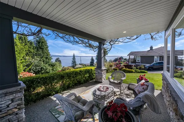 3315 Dogwood Rd, Chemainus BC V0R 1K2 - 3 bed, 3 bath in Chemainus