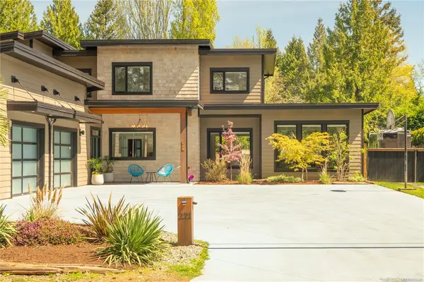 221 Holland Rd, Nanaimo BC V9R 6W2