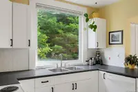 View 28