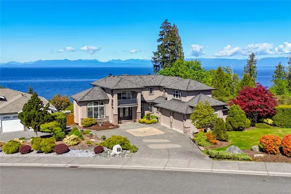 6063 Breonna Dr, Nanaimo BC V9V 1G1 - 3 bed, 5 bath in Nanaimo