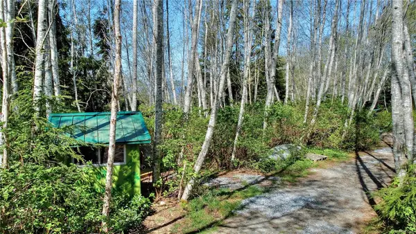 1017 Oliview Dr, Hyde Creek BC V0N 2R0