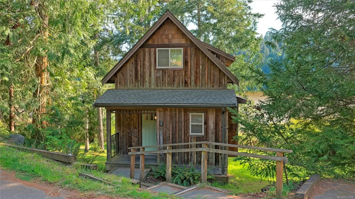 315 Robinson Rd #38, Salt Spring BC V8K 1P7