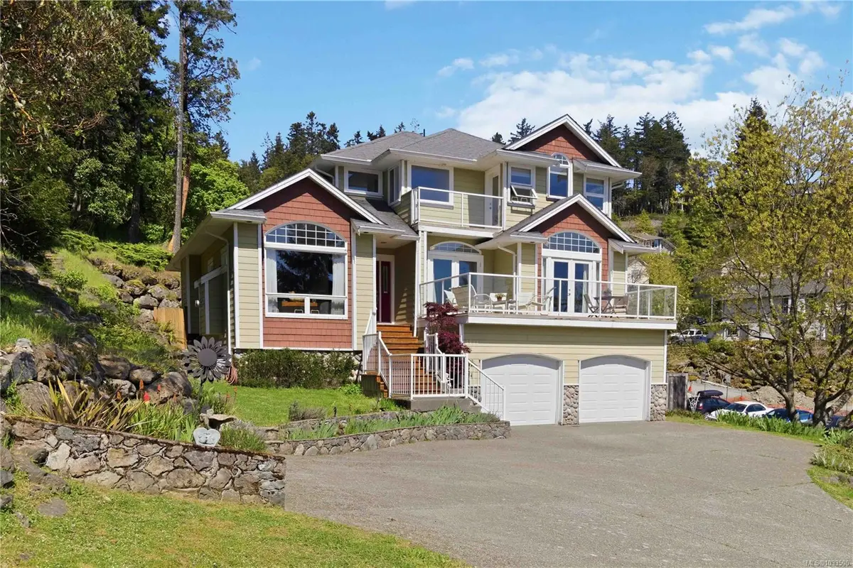 3533 Sunheights Dr, Langford BC V9C 4J8