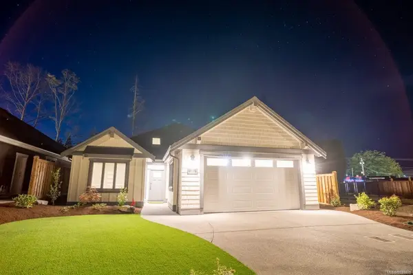 409 Hummingbird Pl, Parksville BC V9P 1K1 - 3 bed, 2 bath in Parksville