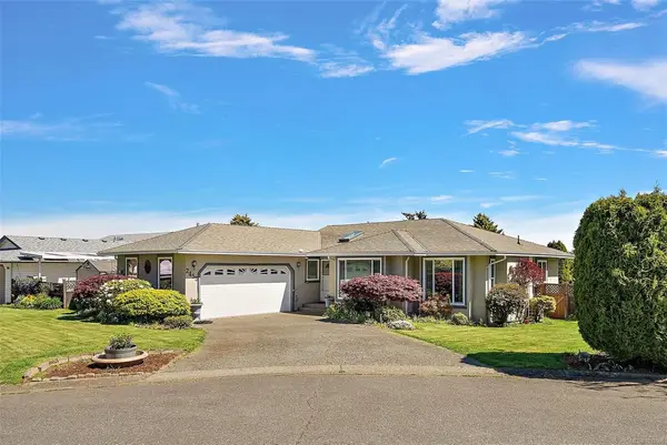2455 Costa Vista Pl, Central Saanich BC V8Z 6Y5
