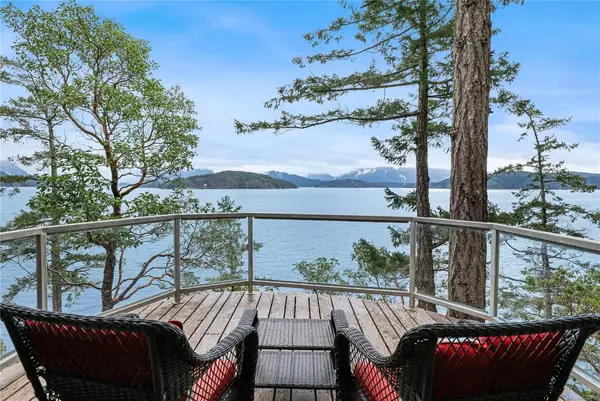 1704 Tiber Bay Rd, Cortes Island BC V0P 1K0 - 3 bed, 3.0 bath in Cortes Island
