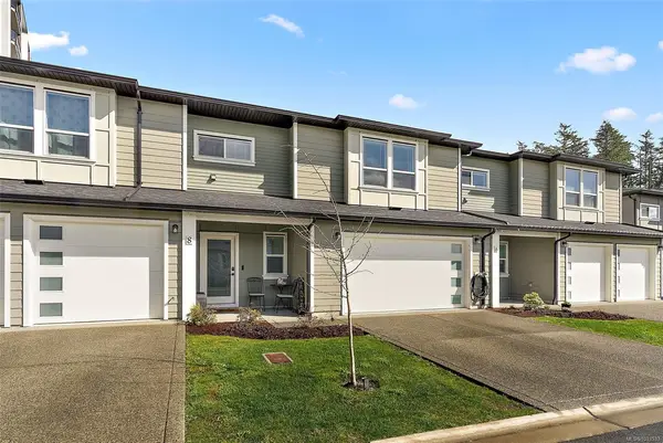 8 West Park Pl, View Royal BC V9B 3R9