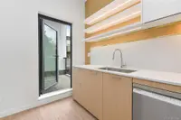 View 32