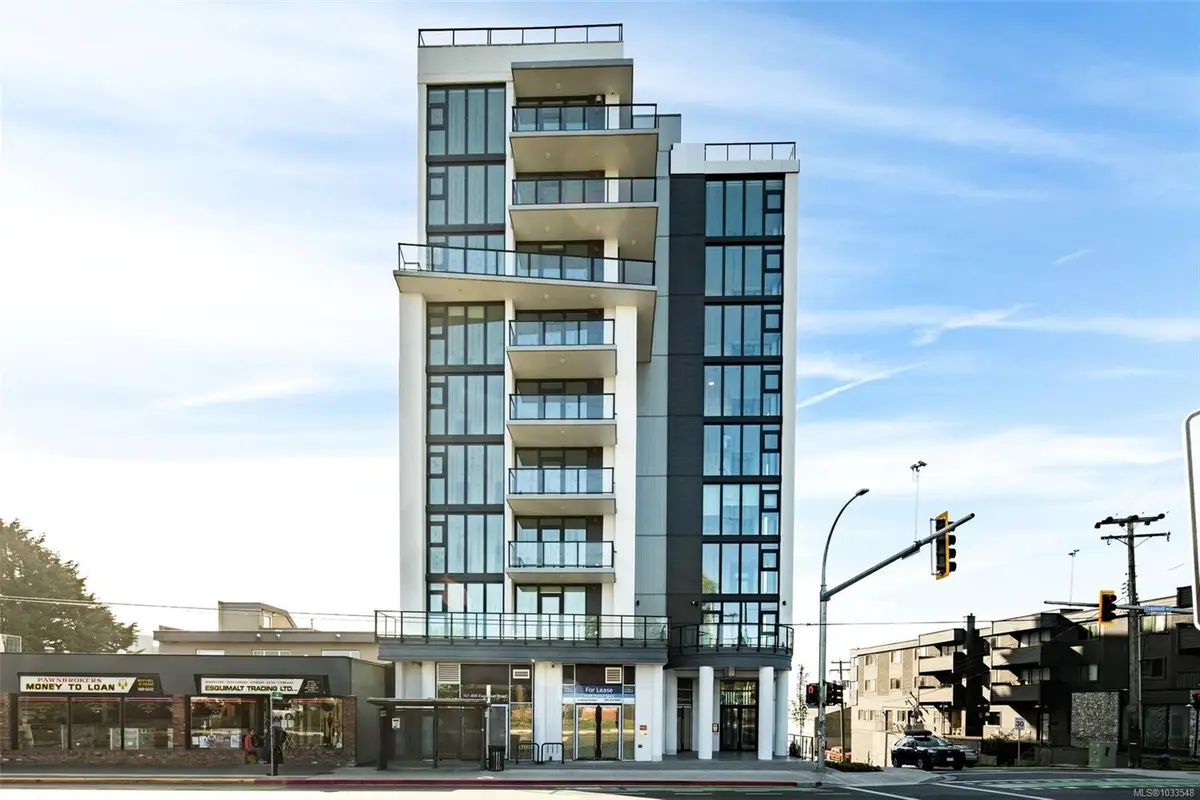 899 Esquimalt Rd #807, Esquimalt BC V9A 3M5