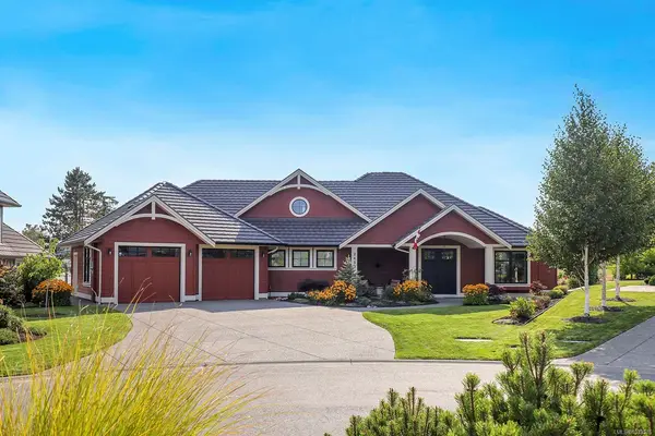 2652 Sheffield Cres, Courtenay BC V9N 0E4