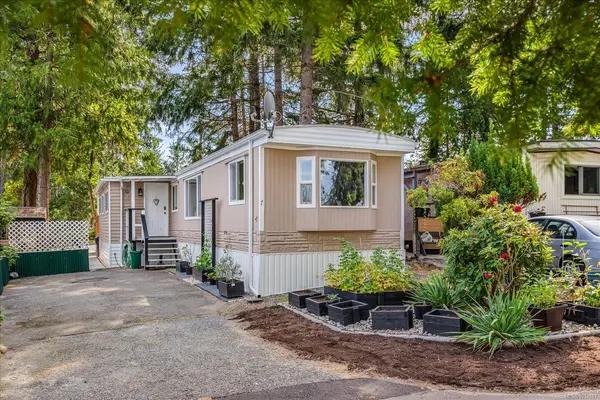 1247 Arbutus Rd # 7, Parksville BC V9P 1R4