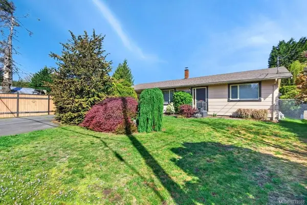 1984 Noel Ave, Comox BC V9M 2J7