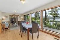 View 16
