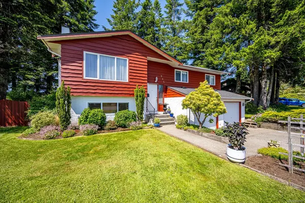 995 Mantle Dr, Courtenay BC V9N 7H3 - 3 bed, 3 bath in Courtenay