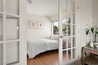 View 10