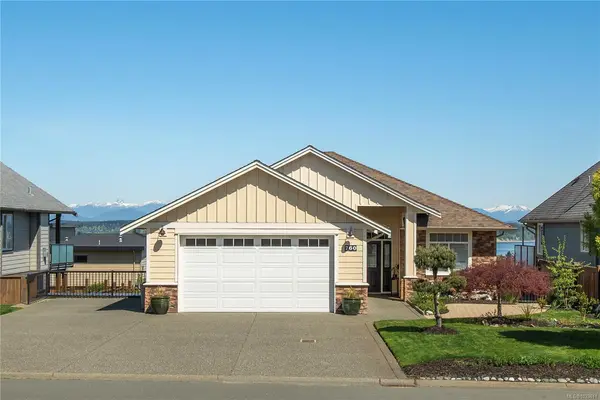 760 Timberline Dr, Campbell River BC V9H 0A3 - 5 bed, 3 bath in Campbell River