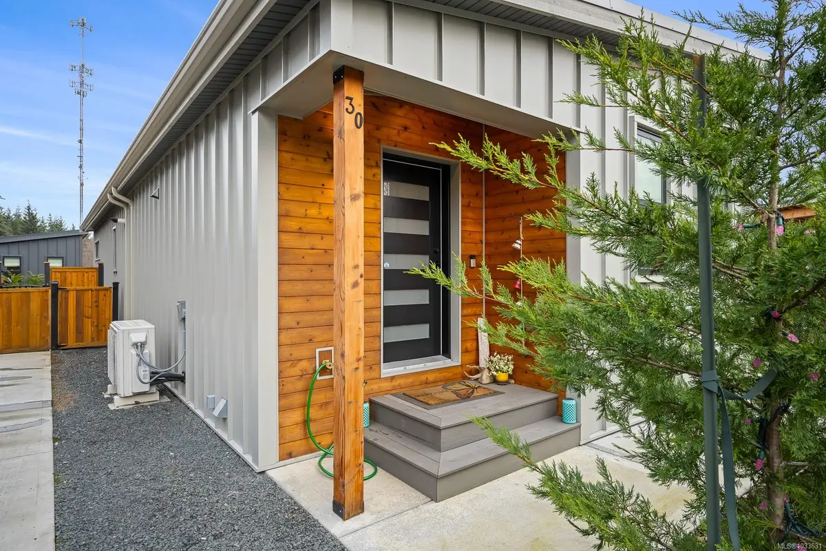 3025 Royston Rd #30, Cumberland BC V9N 3P8