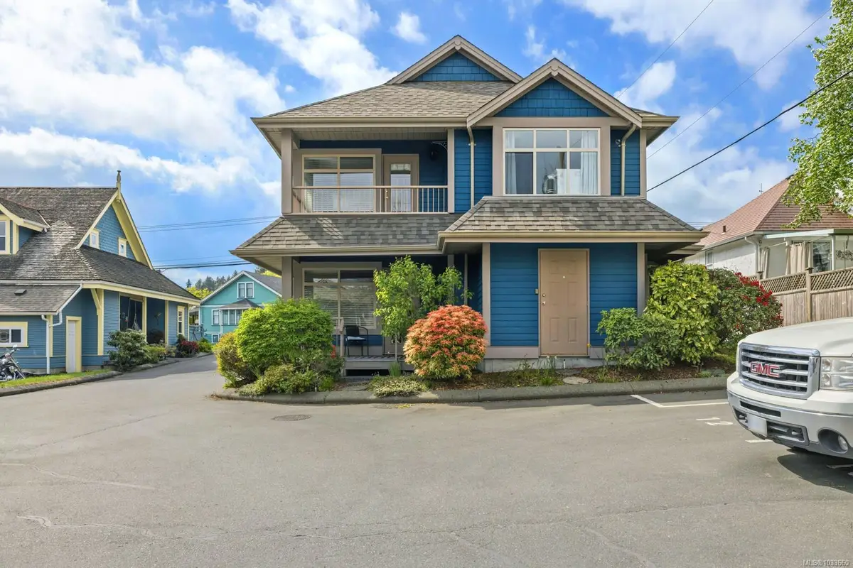 2951 Oak St #202A, Chemainus BC V0R 1K0