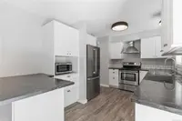 View 19