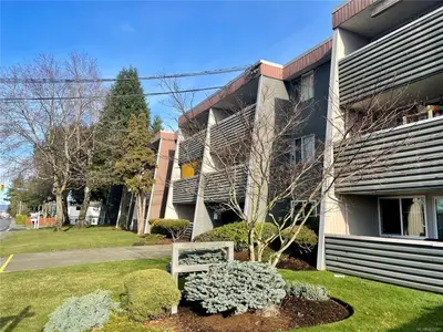 377 Dogwood St # 205, Campbell River BC V9W 2V1