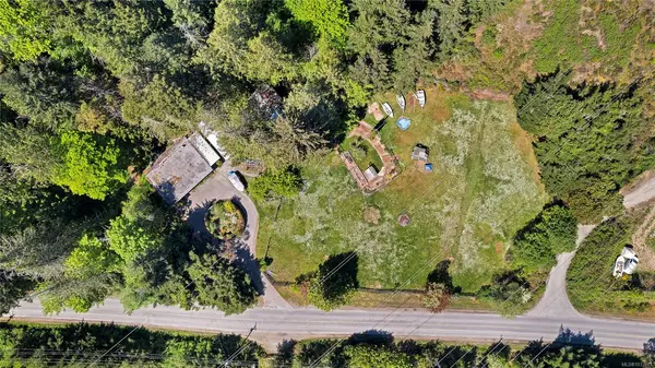 490 Rainbow Rd, Salt Spring BC V8K 2M5 - 1 bed, 2.0 bath in Salt Spring
