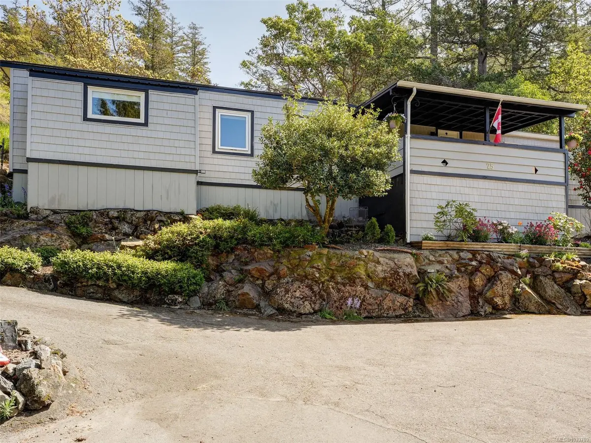 2587 Selwyn Rd # 25, Langford BC V9B 4Y1