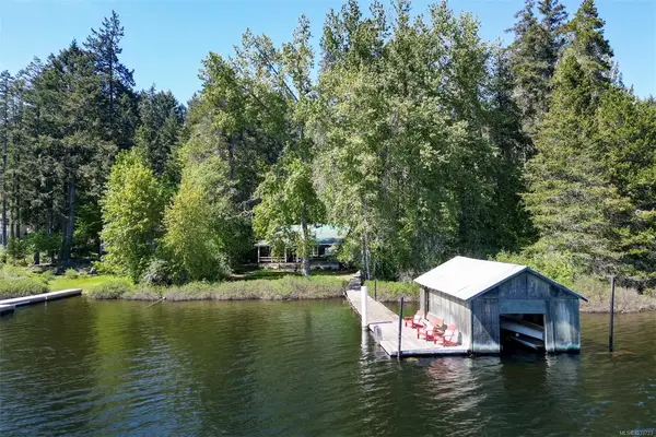 2024 Renfrew Rd, Shawnigan Lake BC V8H 2G5