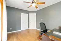 View 32