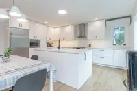 View 10